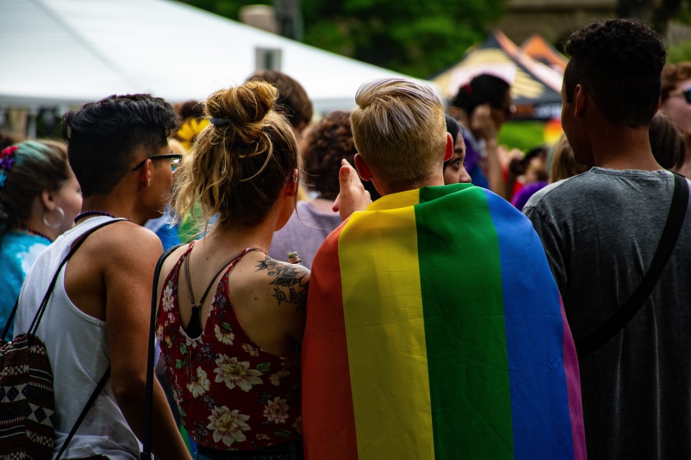 Rainbow Refugee aide les personnes LGBTQ+ à immigrer
